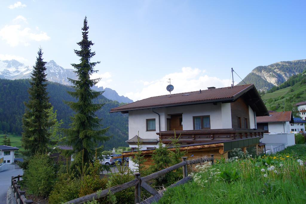 Ferienhaus Peter Spoettl Наудерс Екстер'єр фото